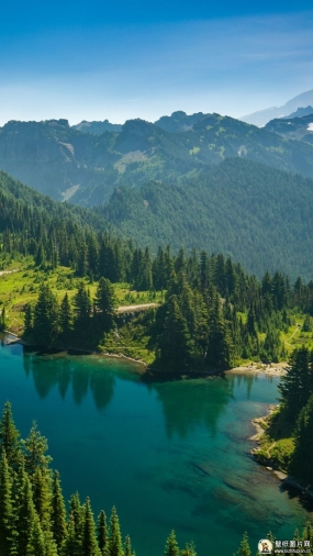 森林山峰河流风景图片湖泊素材 高清湖泊手机壁纸风景图片